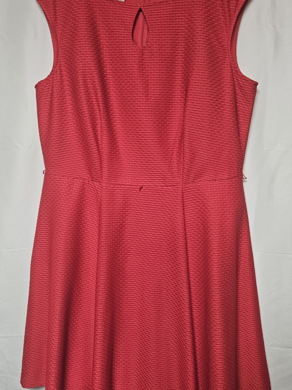 Sleeveless Red A-Line Midi Textured Fit & Flare Dress